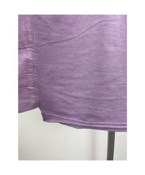 WORLD WIDE LOVE!（ワールドワイドラブ）の「ALL WE ARE 切り替えトップス（スウェット・レディース・ラベンダー/ブラック/オフホワイト・1）」の15枚目の写真