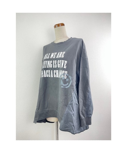 WORLD WIDE LOVE!（ワールドワイドラブ）の「ALL WE ARE 切り替えトップス（スウェット・レディース・ラベンダー/ブラック/オフホワイト・1）」の9枚目の写真