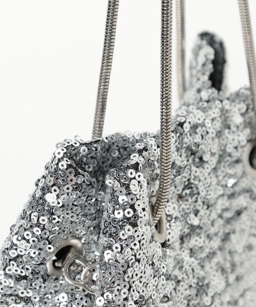 LEPSIM(レプシィム)の「ミニスパンコールバッグ 601368(ショルダーバッグ・レディース・オフホワイト/シルバー/ブラック・ONE SIZE)」の10枚目の写真