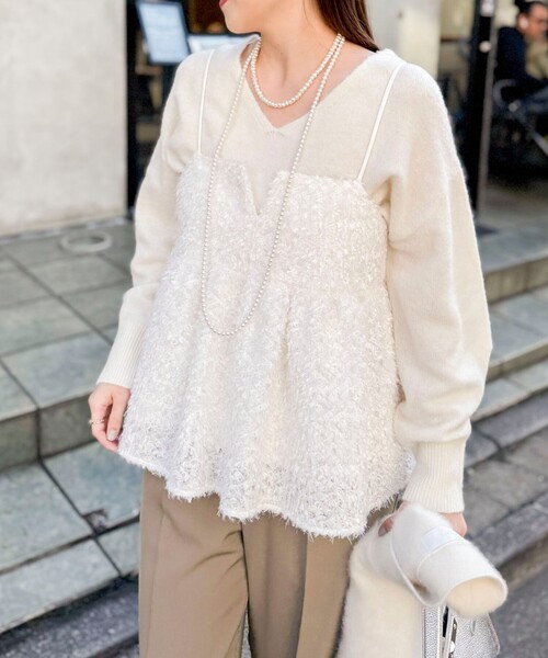 NOLLEY’S Sophi（ノーリーズソフィ）の「《セットアップ対応》ウォッシャブルフェザーチュールキャミブラウス（キャミソール・レディース・オフホワイト/ベージュ/ブラック・38）」の12枚目の写真