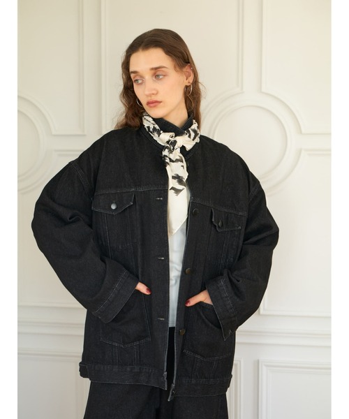 Brown&Street(ブラウンアンドストリート)の「オーバーサイズデニムジャケット(デニムジャケット・レディース・ブラック・FREE)」の2枚目の写真