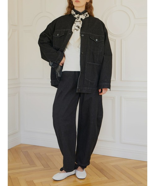 Brown&Street(ブラウンアンドストリート)の「オーバーサイズデニムジャケット(デニムジャケット・レディース・ブラック・FREE)」の10枚目の写真