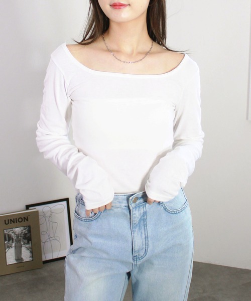 Reurie'(レウリィ)の「ベーシックバックオープントップ / 背中空き 長袖 クルーネック シンプル カジュアル フェミニン 肌見せ 着痩せ モノトーン(Tシャツ/カットソー・レディース・ブラック/グレー/ホワイト・FREE)」の19枚目の写真