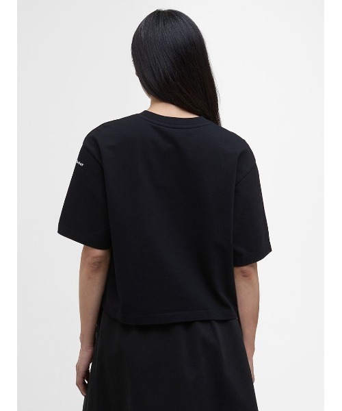 Barbour(バブアー)の「Wilma クロップドTシャツ(レディース)(Tシャツ/カットソー・レディース・ブラック・SMALL/MEDIUM/LARGE)」の4枚目の写真