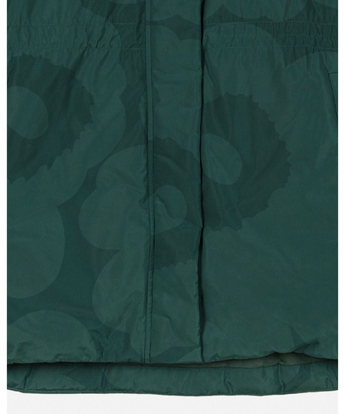 marimekko(マリメッコ)の「Kaannos Unikko / Down coat(ダウンジャケット/コート・レディース・グリーン・MEDIUM/SMALL/X-SMALL)」の11枚目の写真