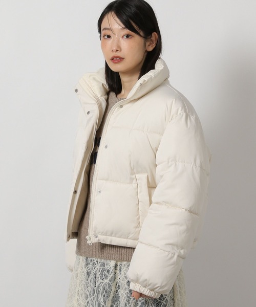 LAKOLE（ラコレ）の「スタンドカラーパファージャケット / 496681（ブルゾン・レディース・アイボリー/ブラウン系その他/ブラック・MEDIUM/LARGE）」の8枚目の写真