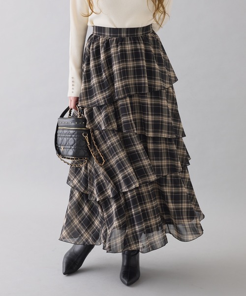 one after another NICE CLAUP（ワンアフターアナザーナイスクラップ）の「ティアードロングスカート（スカート・レディース・ブラック系その他/ブラック/アイボリー・FREE）」の3枚目の写真