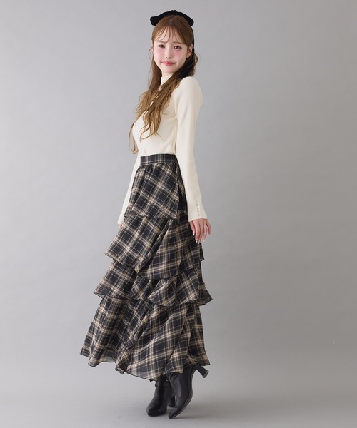 one after another NICE CLAUP（ワンアフターアナザーナイスクラップ）の「ティアードロングスカート（スカート・レディース・ブラック系その他/ブラック/アイボリー・FREE）」の11枚目の写真