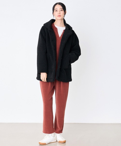 Arnold Palmer（アーノルドパーマー）の「ボア フーディ ショートコート（その他アウター・レディース・ブラック/ブラウン/アイボリー・L/M/S）」の6枚目の写真