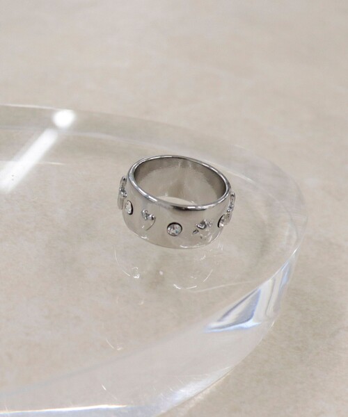 fredy emue(フレディエミュ)の「モチーフジルコリング(リング・レディース・シルバー/ゴールド・FREE)」の8枚目の写真