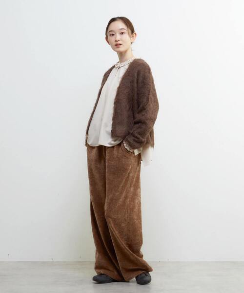 LOGEMENT DE CLAIRE(ロジュモンドクレール)の「イージーストレートパンツ(その他パンツ・レディース・ブラウン/グレー/グリーン・2/3)」の21枚目の写真