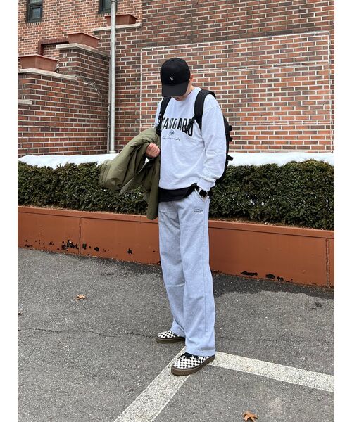 CHASECULT(チェイスカルト)の「共用グラフィックロゴスウェット-DARU5115B0E(スウェット・メンズ・ライトグレー・100/105/90/95)」の6枚目の写真