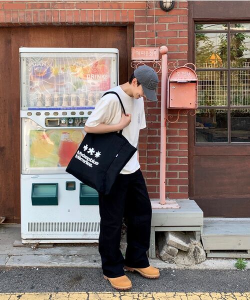MUSINSA STANDARD（ムシンサスタンダード）の「キャンバスワイドダブルニーカーペンターパンツ[ブラック]（その他パンツ・メンズ・その他・27/28/29/34/32/30/31/33/26/40/38/42/36）」の2枚目の写真
