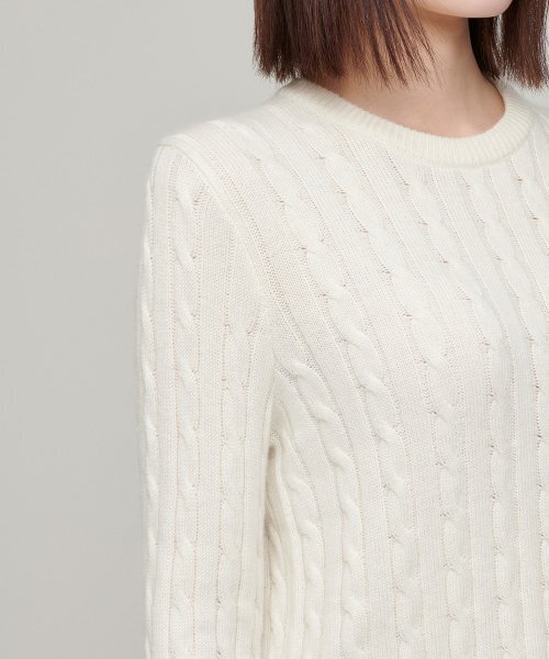 MUSINSA STANDARD WOMAN（ムシンサスタンダードウーマン）の「ウィメンズアンゴラブレンドケーブルクルーネックニット[アイボリー]（ニット/セーター・レディース・その他・SMALL/MEDIUM/LARGE/X-SMALL）」の5枚目の写真