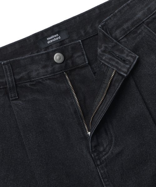 MUSINSA STANDARD（ムシンサスタンダード）の「ワンタックワイドデニムショーツ [ウォッシュドブラック]（デニムパンツ・メンズ・その他・29/30/31/33/26/27/28/40/38/42/36/34/32）」の8枚目の写真