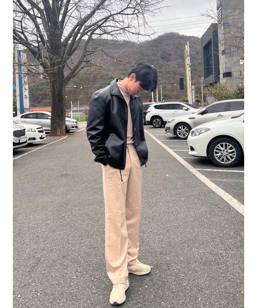 MUSINSA STANDARD（ムシンサスタンダード）の「ワイドヒドゥンバンディングスラックス[ベージュ]（スラックス・メンズ・その他・27/28/29/34/32/30/31/33/26/40/38/42/36）」の19枚目の写真