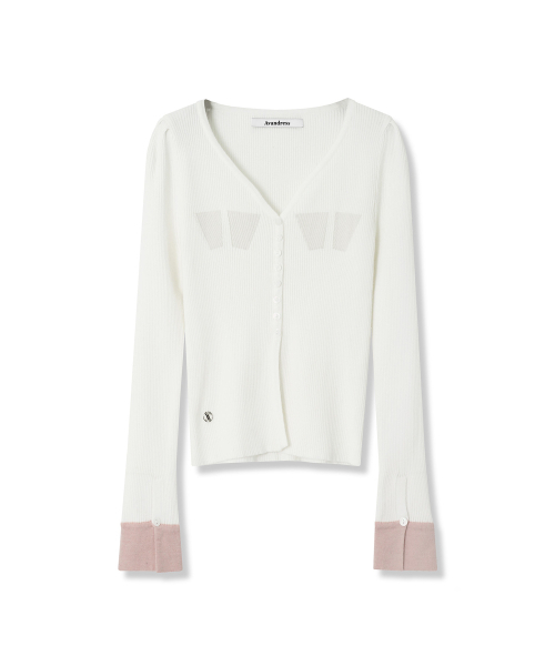 AVANDRESS(アバンドレス )の「Tours V-neck Button Knit Cardigan - 6COL(カーディガン/ボレロ・レディース・パープル/ピンク/ブラック/アイボリー/ブルー/グレー・FREE)」の14枚目の写真