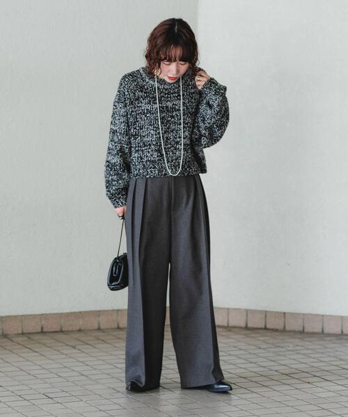 URBAN RESEARCH（アーバンリサーチ）の「『3サイズ展開』 ウールライクツータックワイドパンツ（その他パンツ・レディース・オフホワイト/チャコールグレー・36/38/40）」の18枚目の写真