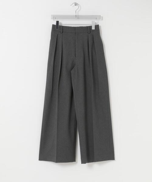 URBAN RESEARCH（アーバンリサーチ）の「『3サイズ展開』 ウールライクツータックワイドパンツ（その他パンツ・レディース・オフホワイト/チャコールグレー・36/38/40）」の10枚目の写真