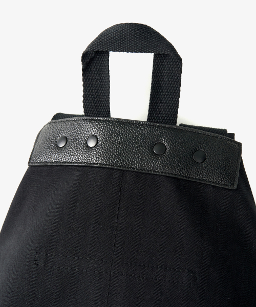 TOFFEE（トフィー）の「オーバーフラップバックルバックパック (ブラック)（バックパック/リュック・レディース・その他・ONE SIZE）」の12枚目の写真