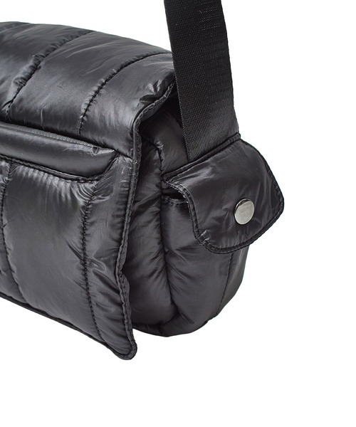 MAKAVELIC(マキャベリック)の「(MAKAVELIC)PLUME SHOULDER BAG(ショルダーバッグ・レディース・ブラック・ONE SIZE)」の6枚目の写真