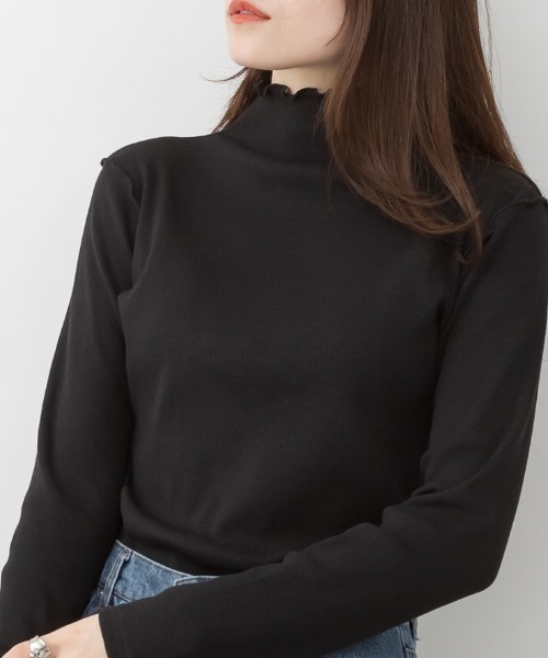 RCD(アールシーディー)の「ハイネックメローリブカットソー(Tシャツ/カットソー・レディース・ベージュ/ブラック/オフホワイト・LL/L/M/3L/4L)」の3枚目の写真