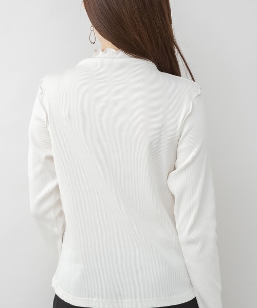 RCD(アールシーディー)の「ハイネックメローリブカットソー(Tシャツ/カットソー・レディース・ベージュ/ブラック/オフホワイト・LL/L/M/3L/4L)」の5枚目の写真