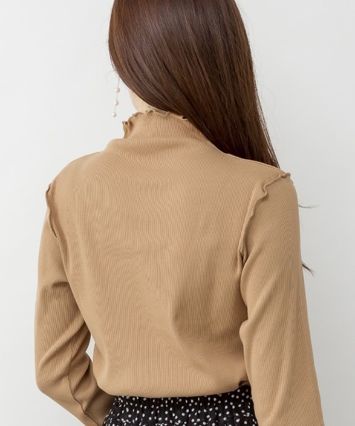 RCD(アールシーディー)の「ハイネックメローリブカットソー(Tシャツ/カットソー・レディース・ベージュ/ブラック/オフホワイト・LL/L/M/3L/4L)」の9枚目の写真
