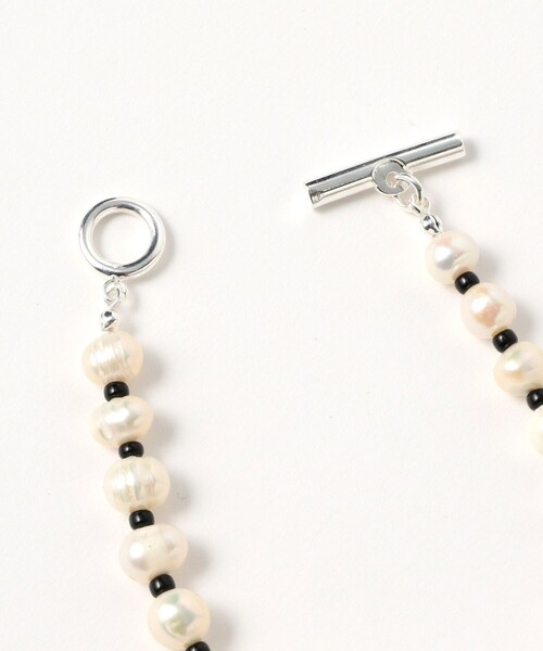 ROSETTA PRAYER(ロゼッタプレア)の「ROSETTA PRAYER / PEARL BEADS BRACELET(ブレスレット・レディース・ブラック/その他・ONE SIZE)」の3枚目の写真
