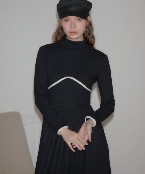 SALON DE YOHN(サロンドヨーン)の「Line Point High Neck Dress_ Black(ワンピース・レディース・その他・SMALL/MEDIUM)」の1枚目の写真