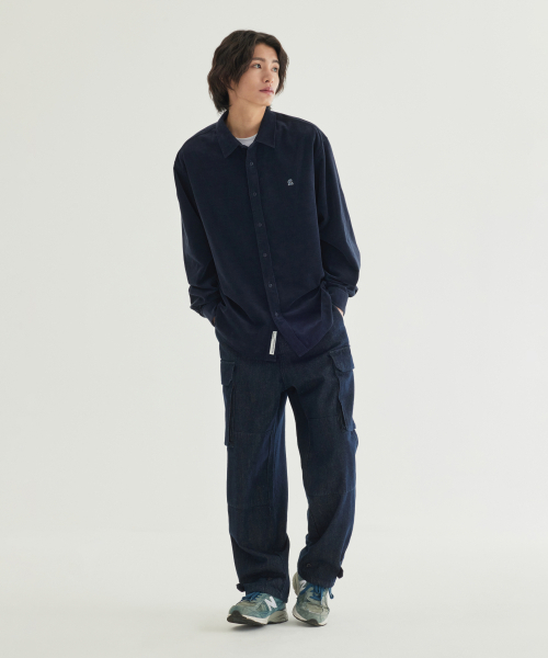 COVERNAT(カバーナット)の「シグネチャーシンボルコーデュロイシャツ ダークネイビー(シャツ/ブラウス・レディース・その他・X-SMALL/SMALL/MEDIUM/LARGE/X-LARGE/XX-LARGE)」の7枚目の写真