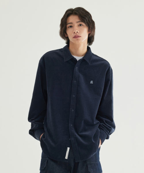 COVERNAT(カバーナット)の「シグネチャーシンボルコーデュロイシャツ ダークネイビー(シャツ/ブラウス・レディース・その他・X-SMALL/SMALL/MEDIUM/LARGE/X-LARGE/XX-LARGE)」の3枚目の写真