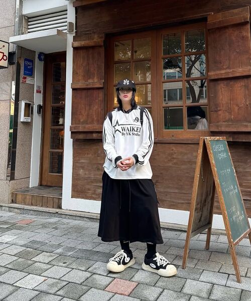 MASSNOUN（マスノウン）の「バミューダワンタックバルーンワイドショートパンツ MSFSP003-BK（その他パンツ・メンズ・その他・LARGE/MEDIUM）」の3枚目の写真