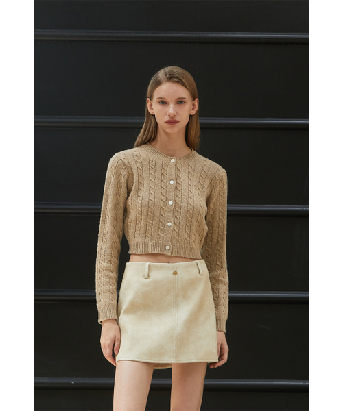 ANOETIC(アノエティック)の「GOLD LOGO MINI SKIRT_IVORY(スカート・レディース・アイボリー・SMALL/MEDIUM)」の3枚目の写真