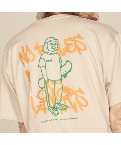 RADINEO(ラディネオ)の「ヤングストリート 半袖Tシャツ ベージュ(Tシャツ/カットソー・メンズ・その他・LARGE/MEDIUM/SMALL/X-LARGE)」の3枚目の写真