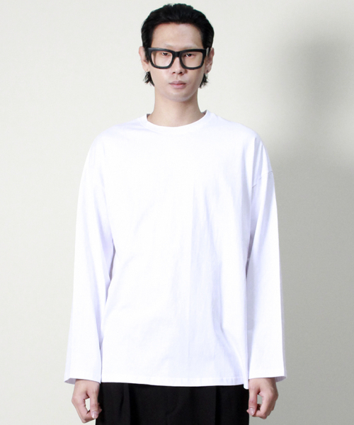 DEMARC(ドゥマーク)の「クルーネックボックスフィット長袖Tシャツソリッドホワイトver3(Tシャツ/カットソー・メンズ・その他・LARGE/MEDIUM)」の3枚目の写真