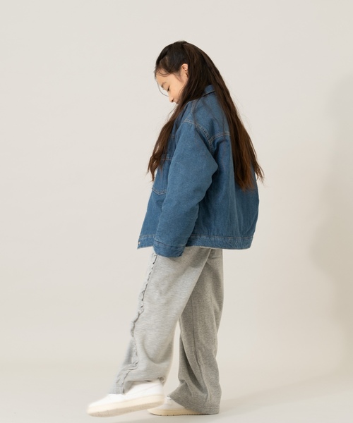 and D. petit main(アンドディープティマイン)の「キルトデニムジャケット【セットアップ可】(ブルゾン・キッズ・グレー/ブルー・120cm/110cm/130cm/140cm/100cm)」の9枚目の写真
