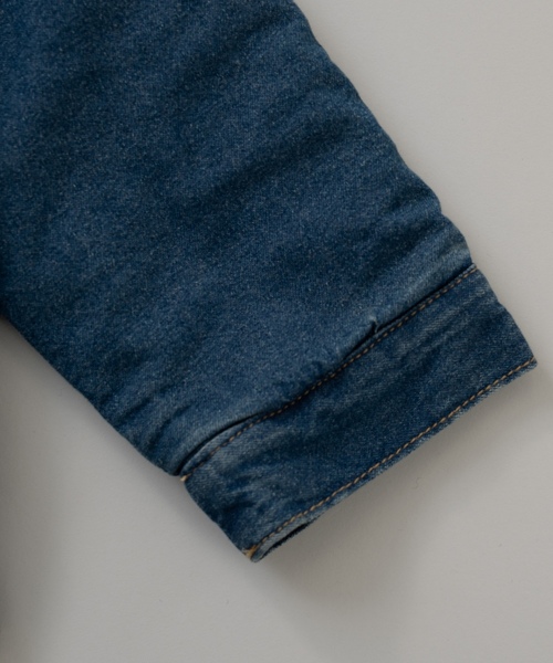 and D. petit main(アンドディープティマイン)の「キルトデニムジャケット【セットアップ可】(ブルゾン・キッズ・グレー/ブルー・120cm/110cm/130cm/140cm/100cm)」の17枚目の写真