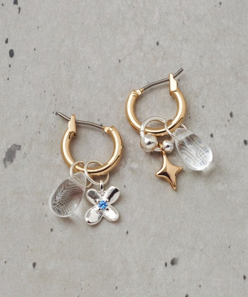 GOLDY（ゴールディ）の「トゥインクル ブルーム ピアス（ピアス（両耳用）・レディース・シルバー/ゴールド/シルバー×ゴールド・FREE）」の2枚目の写真