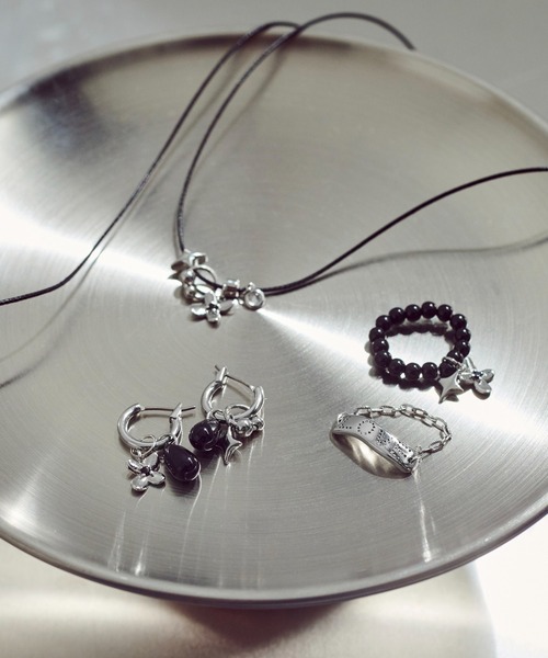 GOLDY（ゴールディ）の「トゥインクル ブルーム ピアス（ピアス（両耳用）・レディース・シルバー/ゴールド/シルバー×ゴールド・FREE）」の16枚目の写真