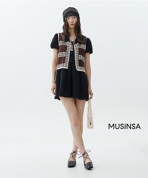 SHOEHI(シューハイ)の「ムアストラップフラット(2Colors)_F1121(バレエシューズ・レディース・ブラック/シルバー・22.5cm/23cm/23.5cm/24cm/24.5cm/25cm)」の10枚目の写真