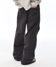 FREEMARIO（フリーマリオ）の「Side Pintuck Chino Pants [Brown]（その他パンツ）」