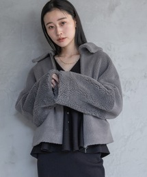 リバーシブルボアジャケット