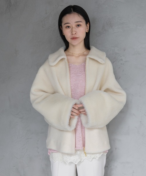 A part by（アパートバイ）の「リバーシブルボアジャケット（ブルゾン・レディース・グレー/チャコールグレー/アイボリー・MEDIUM/SMALL）」の11枚目の写真