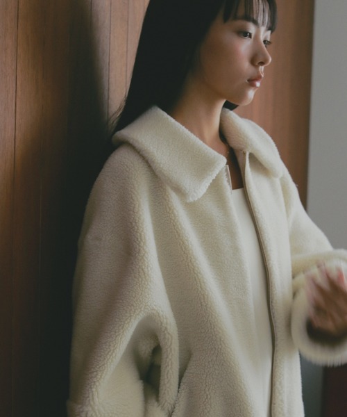 A part by（アパートバイ）の「リバーシブルボアジャケット（ブルゾン・レディース・グレー/チャコールグレー/アイボリー・MEDIUM/SMALL）」の6枚目の写真