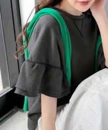 Java（ジャバ）の「《JaVaジャバコラボ》甘さと着やすさの絶妙バランス。ワッフルダブルフリルトップス (半袖)（Tシャツ/カットソー）」