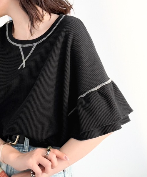 Java（ジャバ）の「《JaVaジャバコラボ》甘さと着やすさの絶妙バランス。ワッフルダブルフリルトップス (半袖)（Tシャツ/カットソー・レディース・チャコール/アイボリー/ブラック/杢グレー・LARGE/MEDIUM/SMALL/X-LARGE）」の2枚目の写真