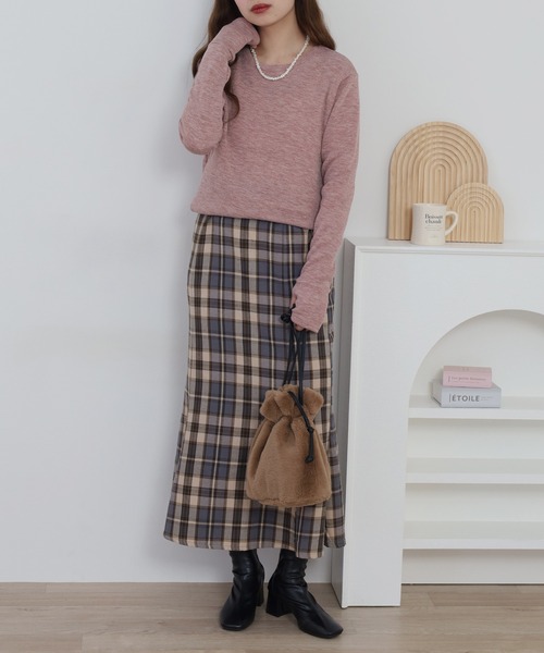 atONE(アットワン)の「裏起毛指ぬきニットソー(ニット/セーター・レディース・ブラック/ピンク・M)」の15枚目の写真