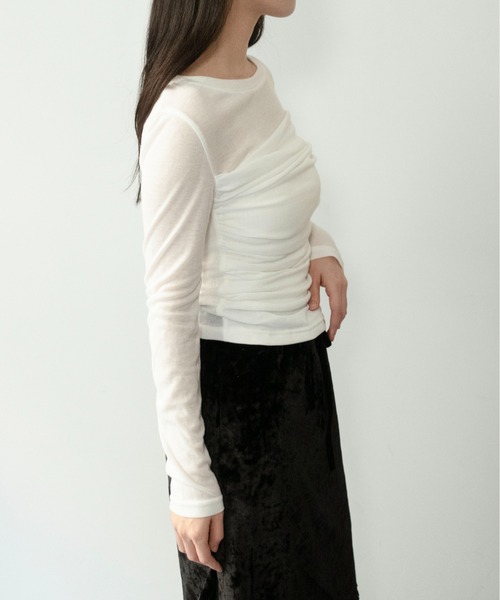 on:nue（オンニュ）の「【on:nue】[お気に入り登録数3,500突破！] エアリータッチシャーリングトップス（Tシャツ/カットソー・レディース・ブラウン/アイボリー・FREE）」の16枚目の写真