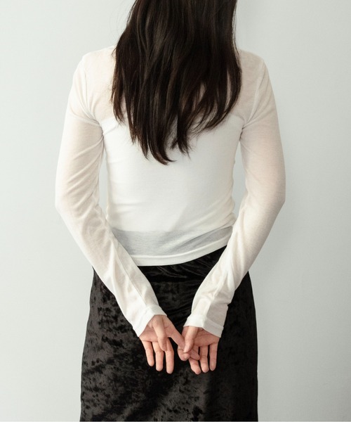 on:nue（オンニュ）の「【on:nue】[お気に入り登録数3,500突破！] エアリータッチシャーリングトップス（Tシャツ/カットソー・レディース・ブラウン/アイボリー・FREE）」の17枚目の写真